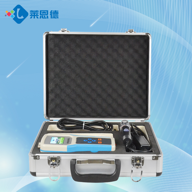 青青草视频网站水分温度盐分速测仪